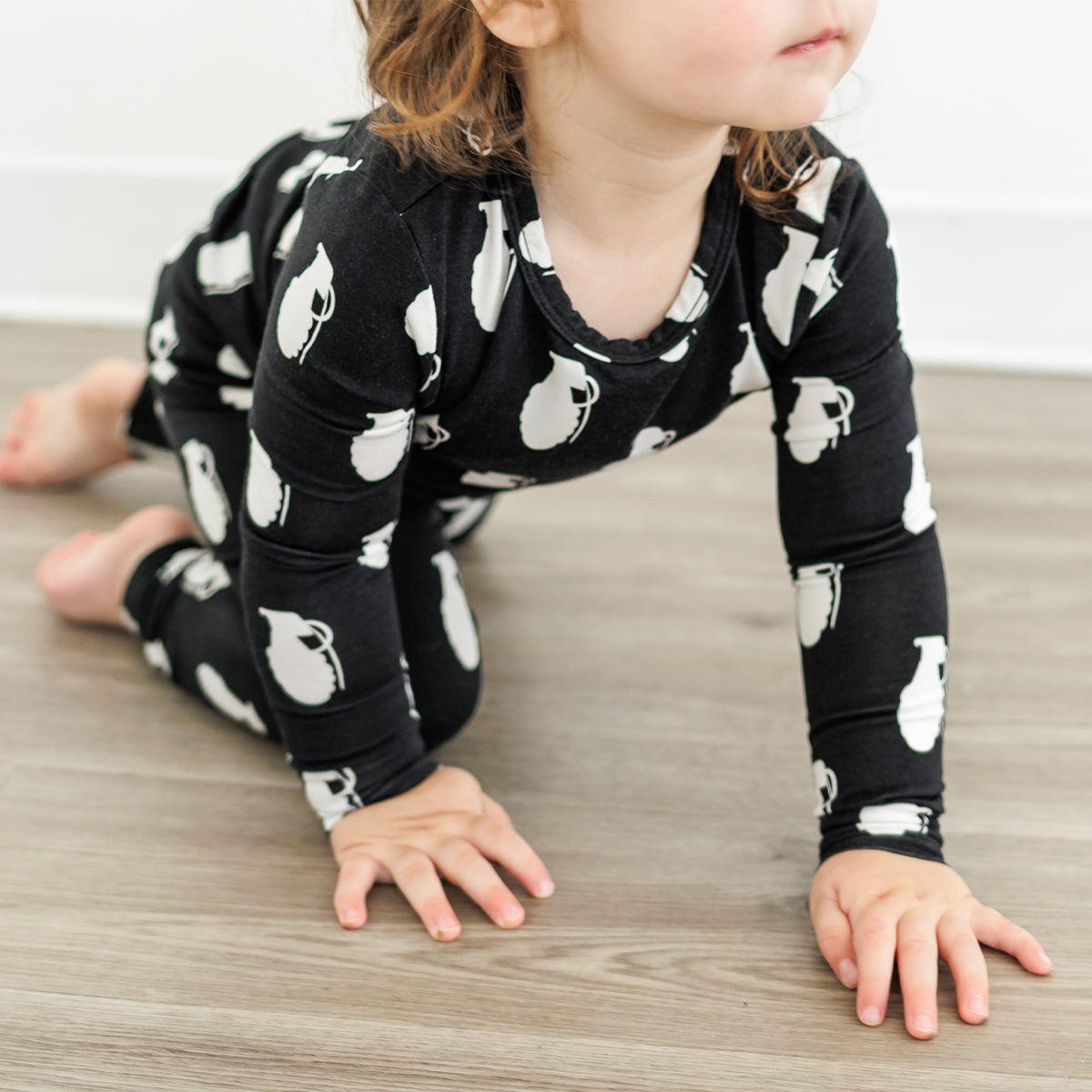 Frag Out Infant Zippie Pajamas | Color Blind Pineapple | 95