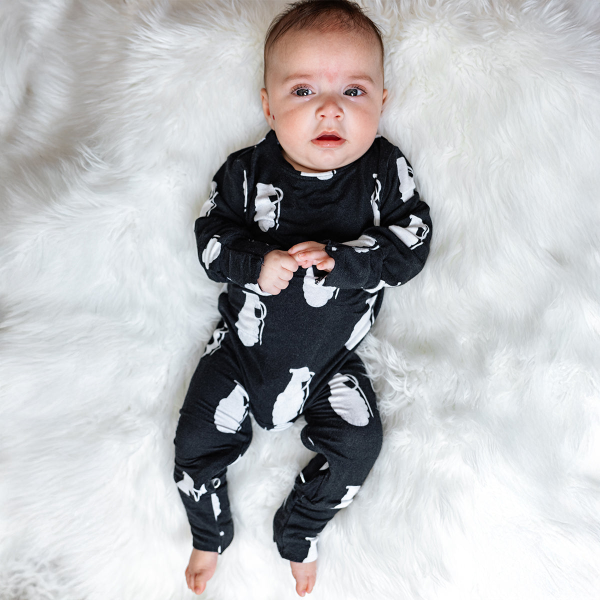 Frag Out Infant Zippie Pajamas | Color Blind Pineapple | 95