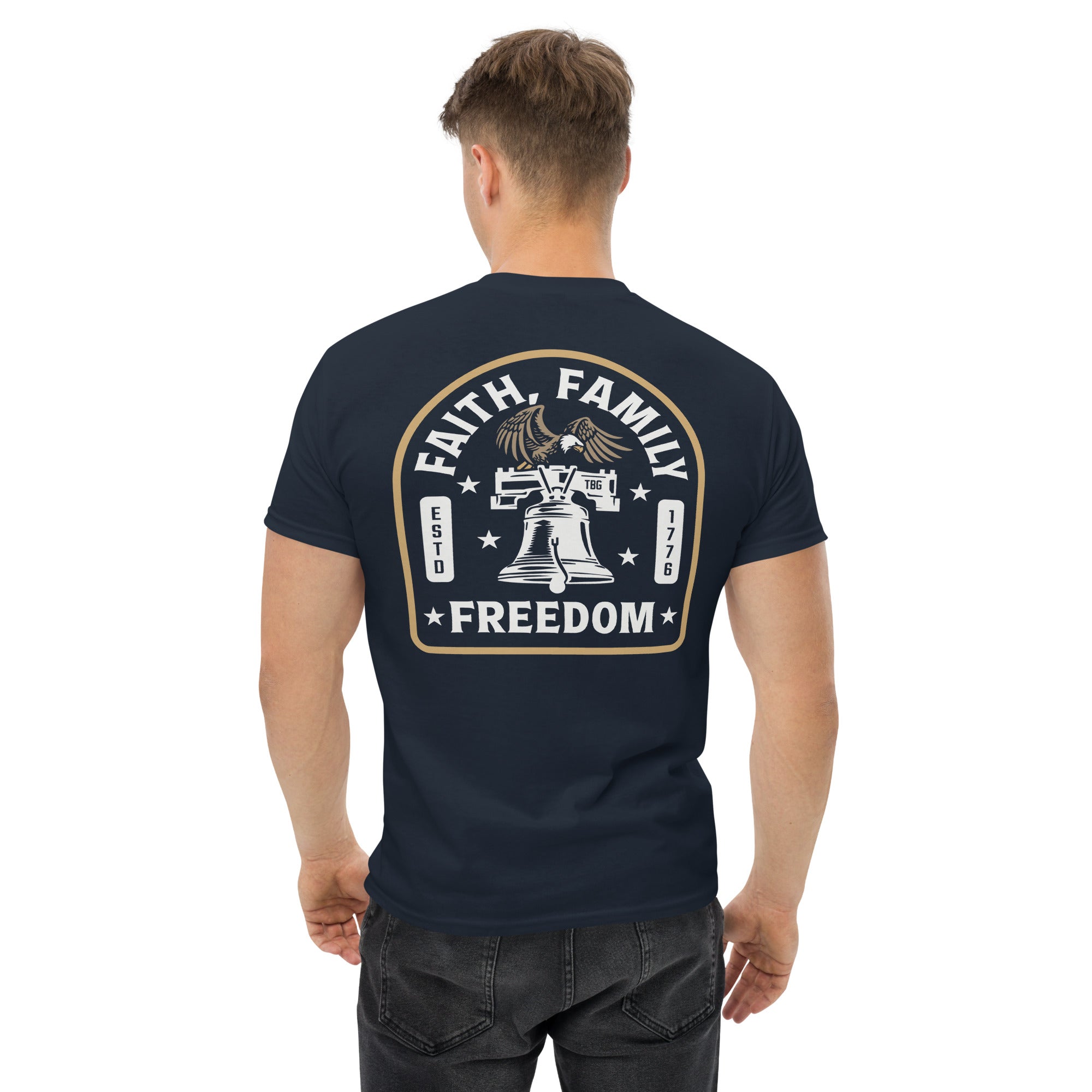 Daddy Shark T-Shirt | 100% Cotton | Gildan 5000 | Sizes S-3XL